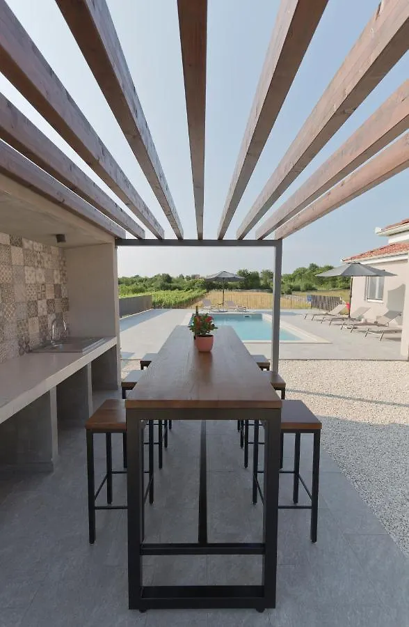 רוביני Villa Lemi בית נופש