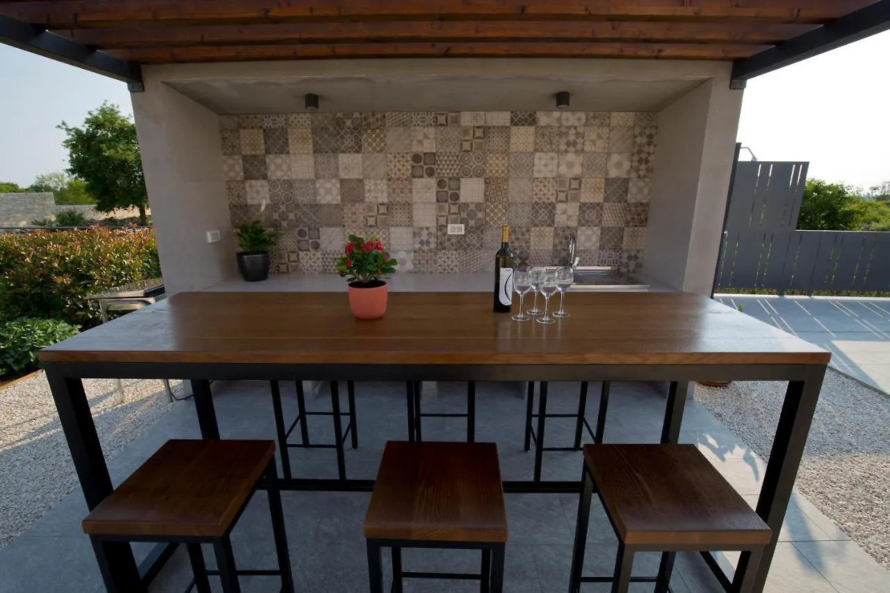 בית נופש רוביני Villa Lemi